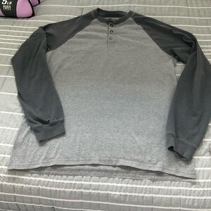 Two Men’s Hanes Beefy Long Sleeve Tee’s Size L